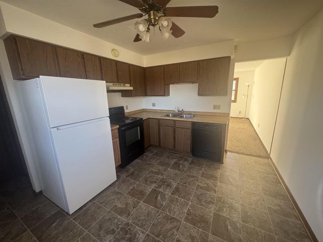 5802 Sauk Lane, Mcfarland, WI 53558