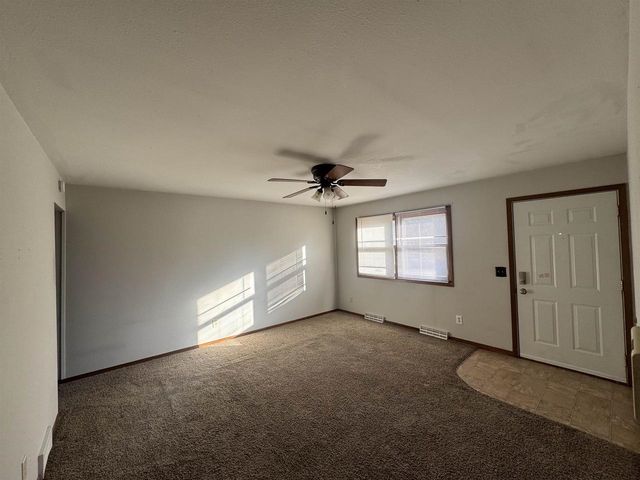 5802 Sauk Lane, Mcfarland, WI 53558