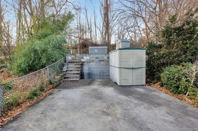 68-36 Selfridge Street, Forest Hills, NY 11375