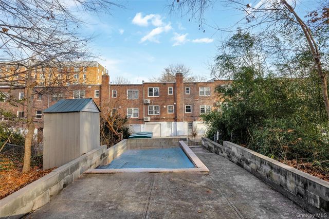 68-36 Selfridge Street, Forest Hills, NY 11375