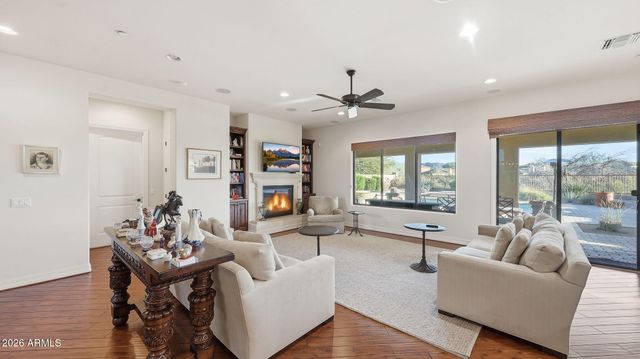 9851 E DESERT JEWEL Drive, Scottsdale, AZ 85255