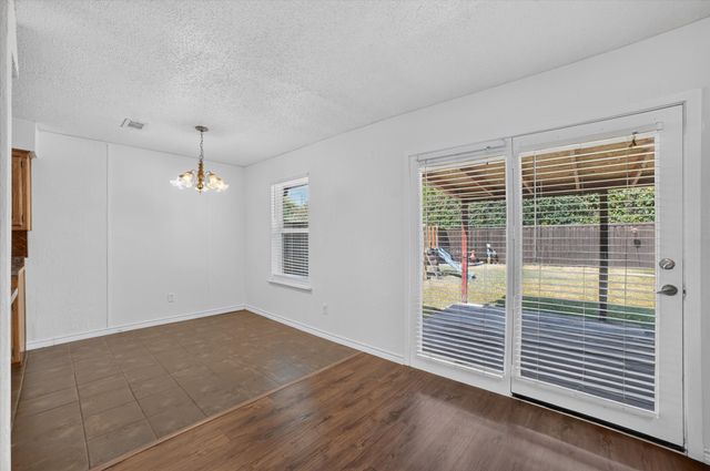 1413 Long Shadow Lane, Mesquite, TX 75149