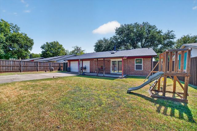 1413 Long Shadow Lane, Mesquite, TX 75149