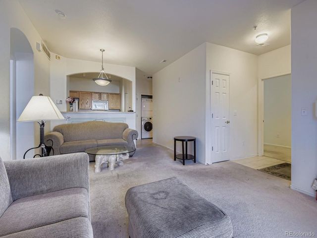 5255 Memphis St 3-307, Denver, CO 80239