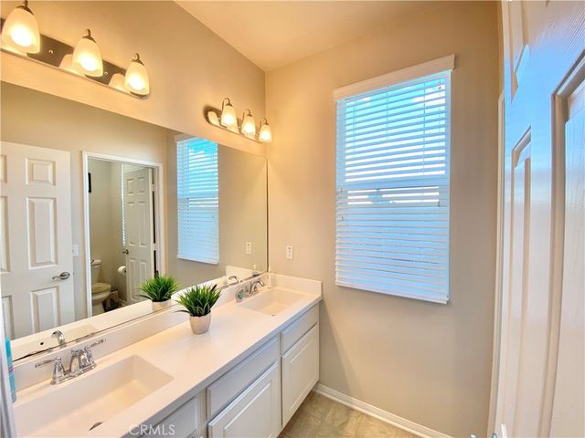 17668 Park Terrace Court, Victorville, CA 92395