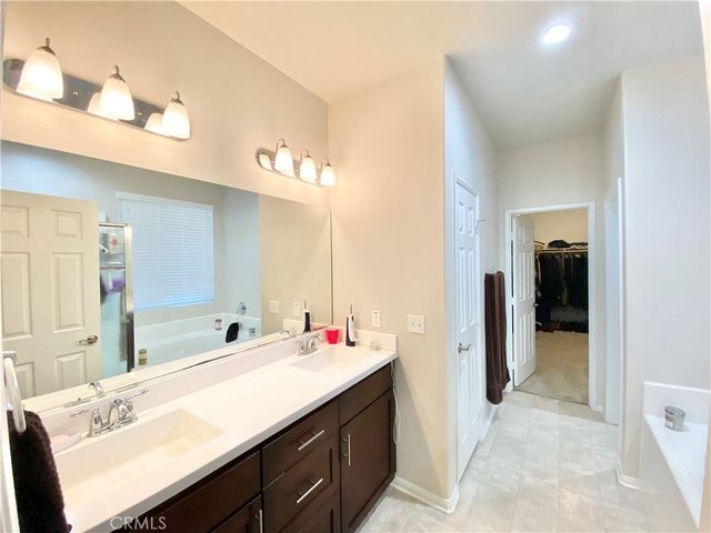 17668 Park Terrace Court, Victorville, CA 92395