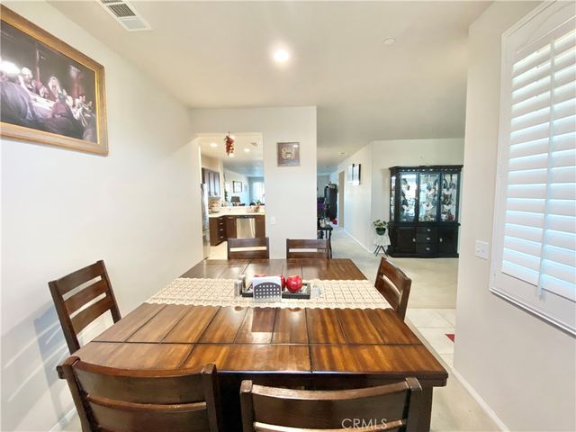 17668 Park Terrace Court, Victorville, CA 92395