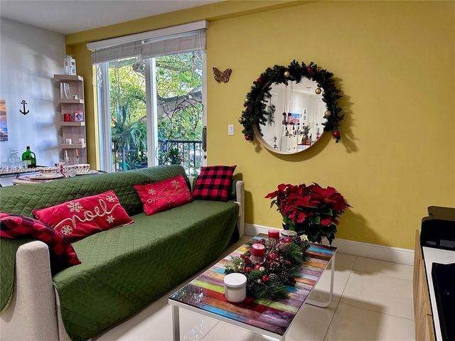 2701 SW 3rd Ave 202, Miami, FL 33129