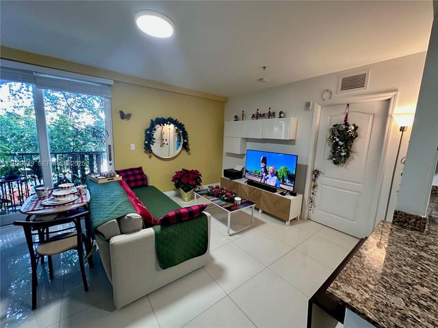 2701 SW 3rd Ave 202, Miami, FL 33129