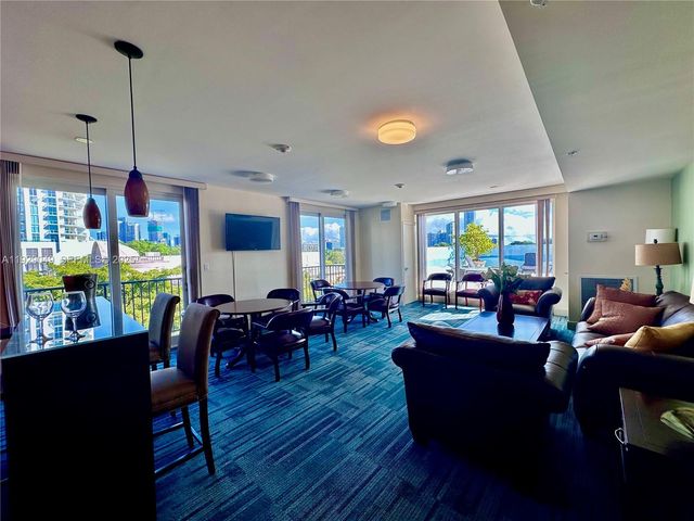 2701 SW 3rd Ave 202, Miami, FL 33129