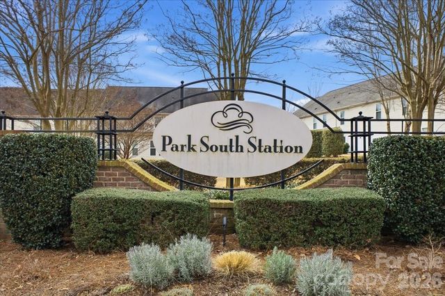 2327 Whitford Lane, Charlotte, NC 28210