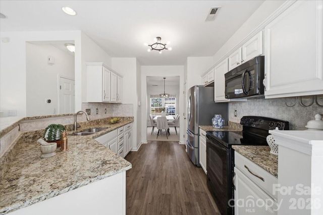 2327 Whitford Lane, Charlotte, NC 28210