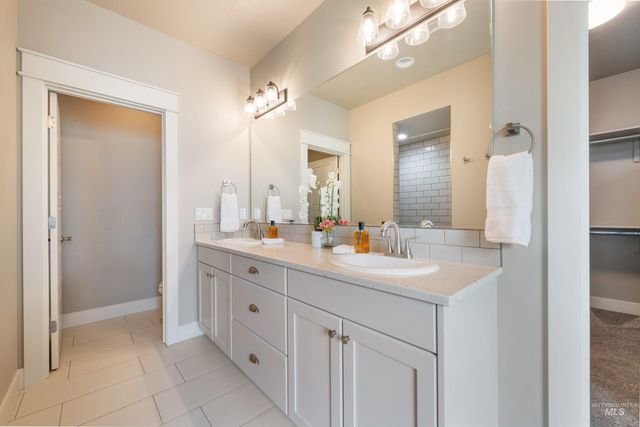 4067 Whistling Heights Way, Nampa, ID 83687