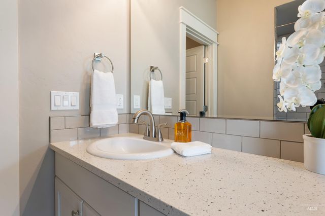 4067 Whistling Heights Way, Nampa, ID 83687