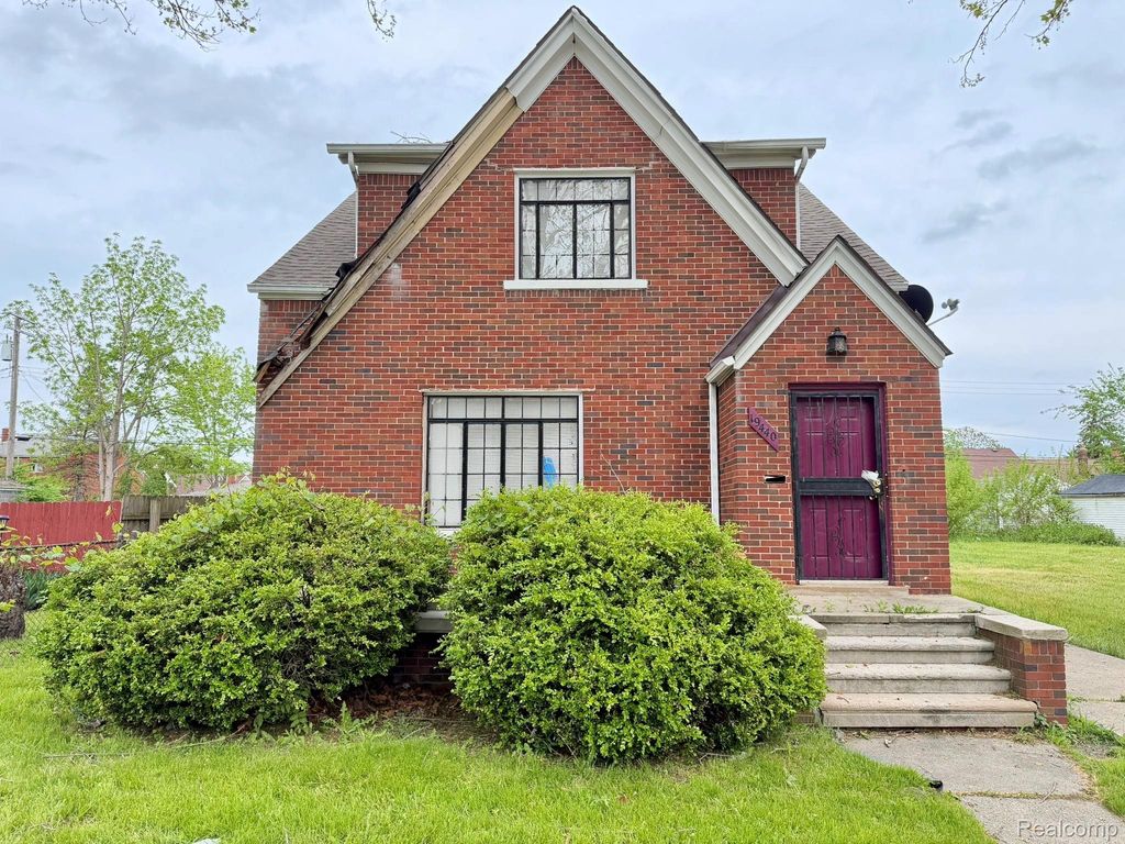 19440 Cliff Street, Detroit, MI 48234