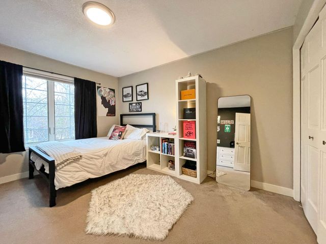 6560 Shadow Lane, Chanhassen, MN 55317