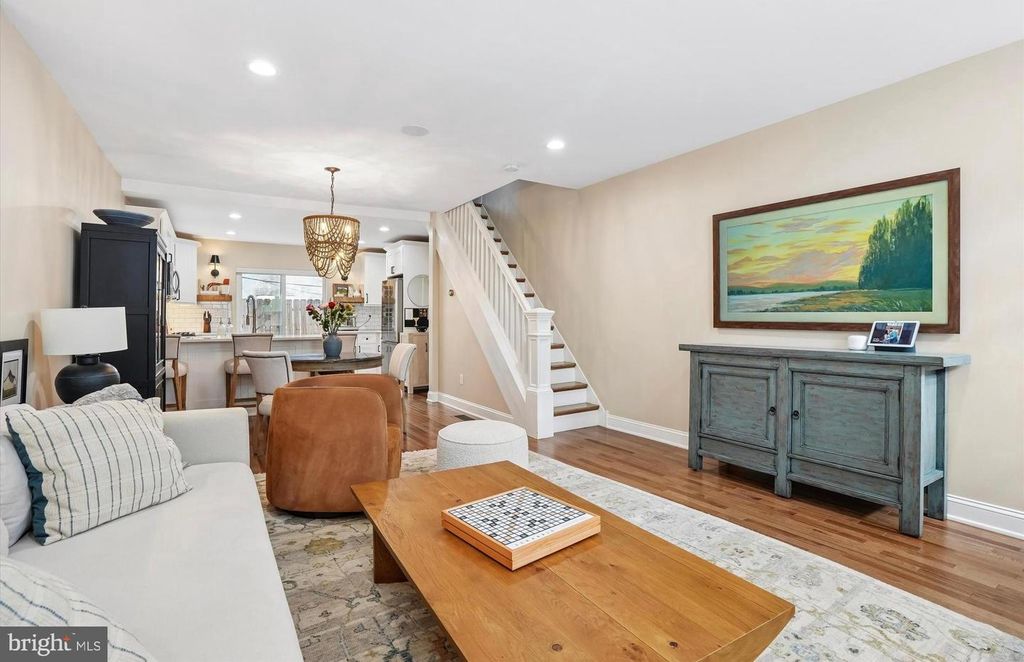 1314 S FAIRHILL ST, PHILADELPHIA, PA 19147 — photo 4