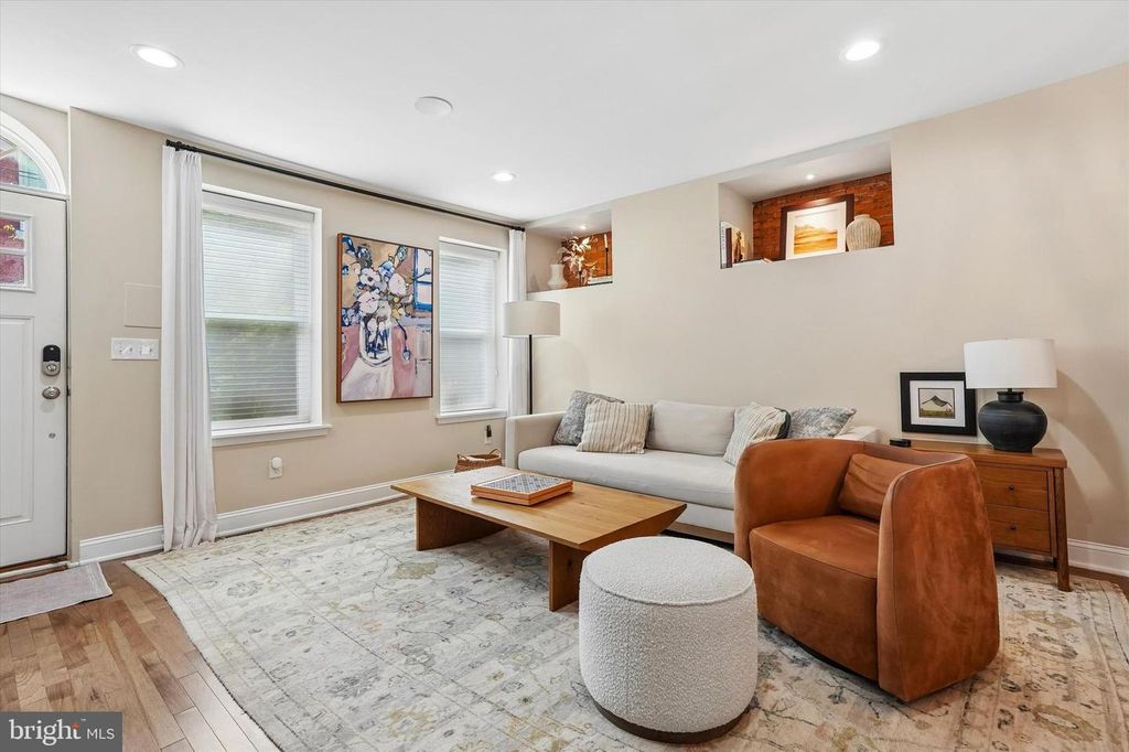 1314 S FAIRHILL ST, PHILADELPHIA, PA 19147 — photo 5