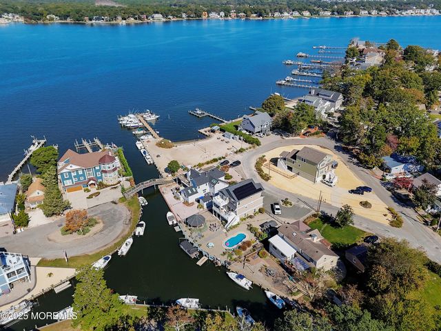 495 Pinecroft Drive, Brick, NJ 08723