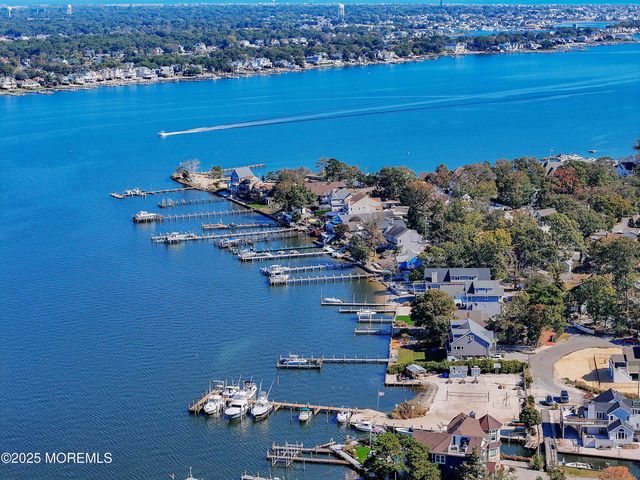 495 Pinecroft Drive, Brick, NJ 08723