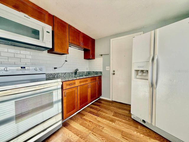 9406 EASTFIELD ROAD C, Thonotosassa, FL 33592