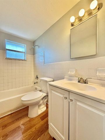 9406 EASTFIELD ROAD C, Thonotosassa, FL 33592