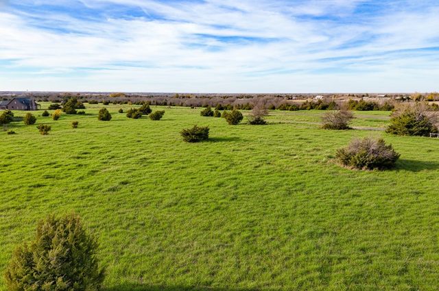 1923 County Road 2935, Dodd City, TX 75438