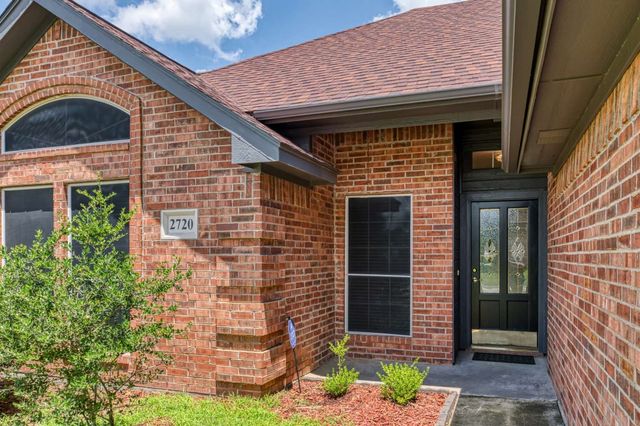 2720 Stephen Drive, Denton, TX 76207