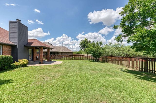 2720 Stephen Drive, Denton, TX 76207