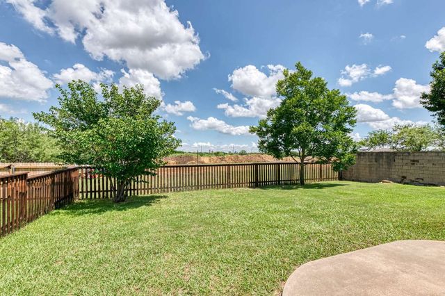 2720 Stephen Drive, Denton, TX 76207