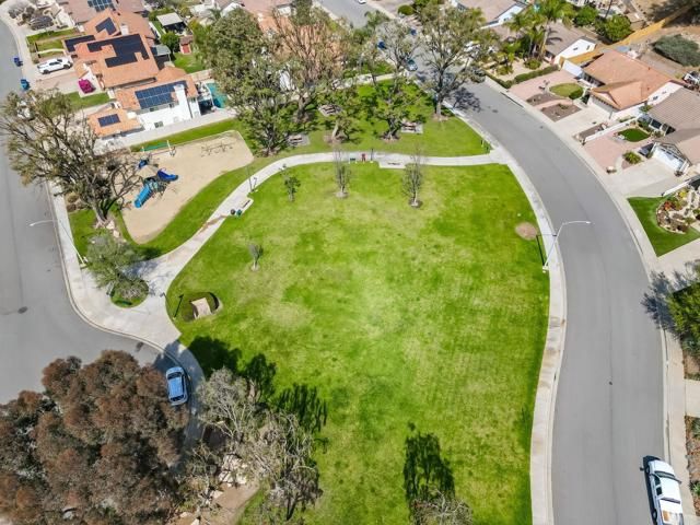 9126 Sinsonte Lane, Lakeside, CA 92040