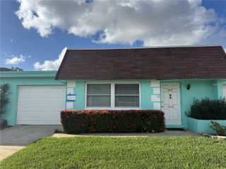 6997 VERSAILLES N n/a, Pinellas Park, FL 33781