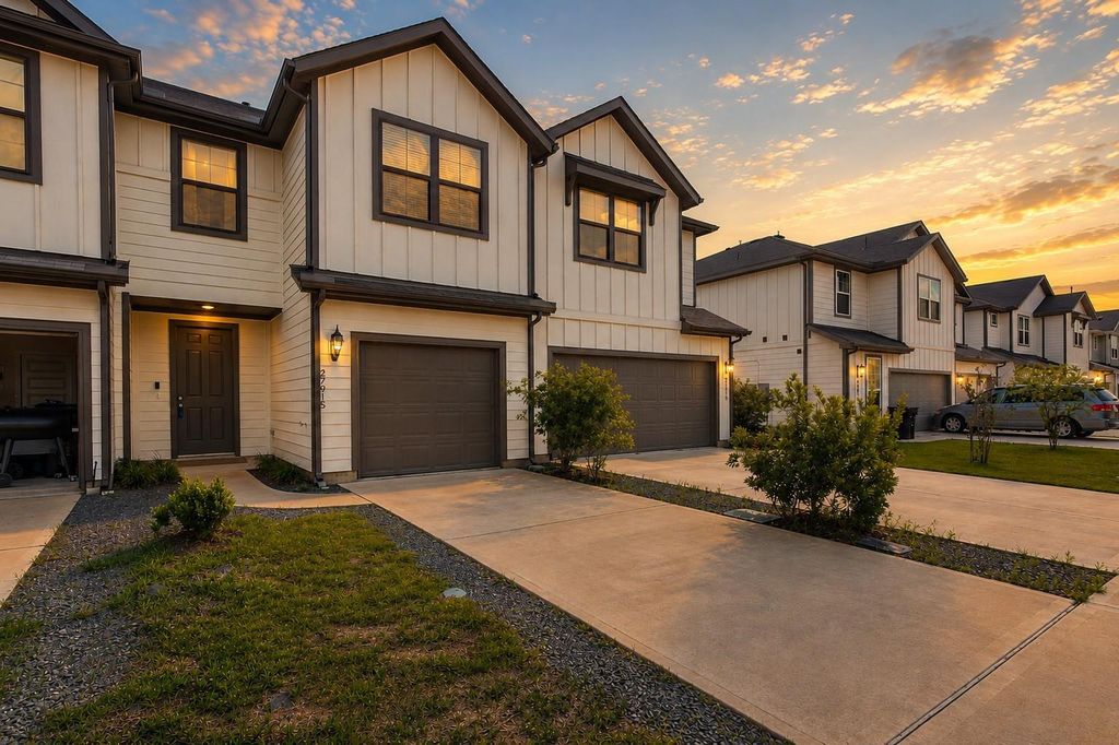 27915 Western Creek Court, Katy, TX 77494