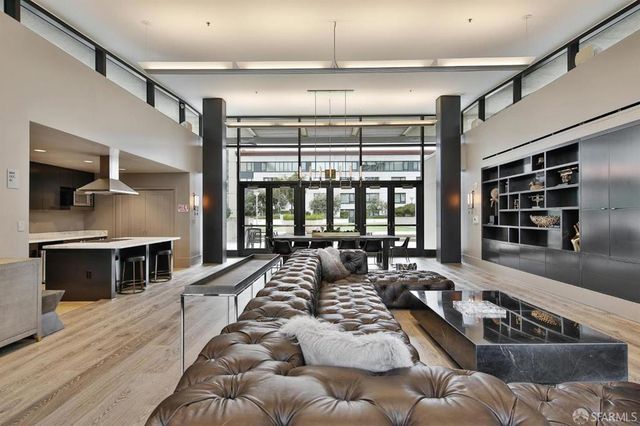 250 King Street 1210, San Francisco, CA 94107