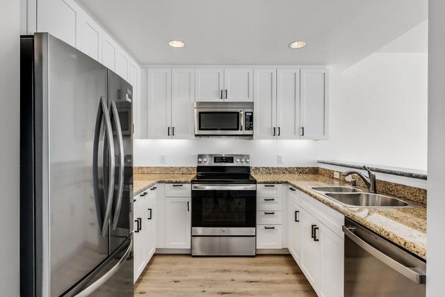 250 King Street 1210, San Francisco, CA 94107