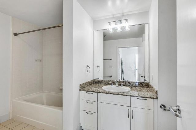 250 King Street 1210, San Francisco, CA 94107