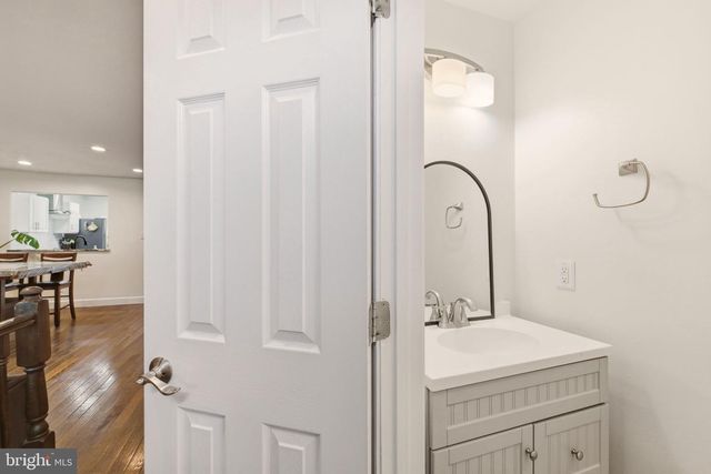 824 PLEASANT HILL LN, Bowie, MD 20716