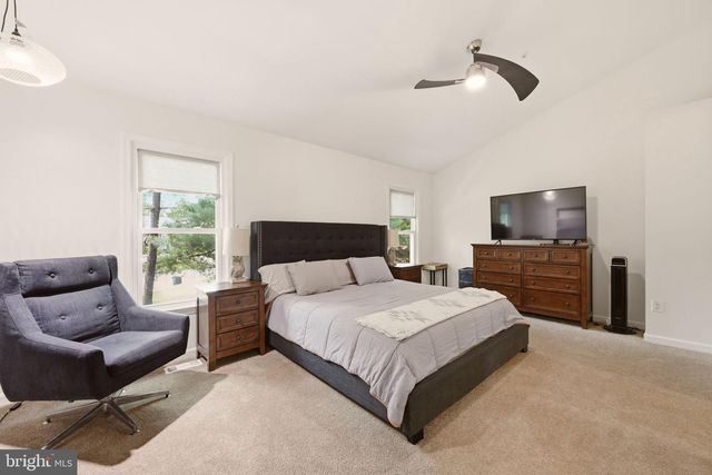 824 PLEASANT HILL LN, Bowie, MD 20716