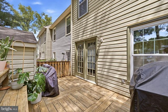 824 PLEASANT HILL LN, Bowie, MD 20716