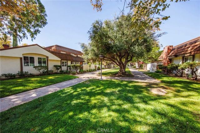10415 Larwin, Chatsworth, CA 91311