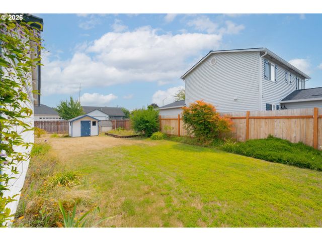 16007 Ne HICKORY St, Vancouver, WA 98682