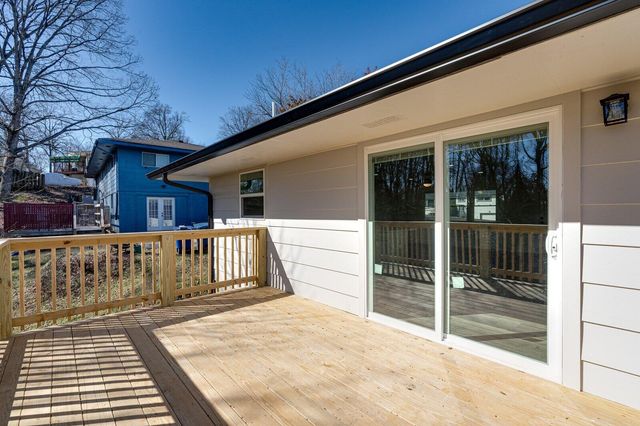 2814 Ridge Crest Drive, Chattanooga, TN 37406