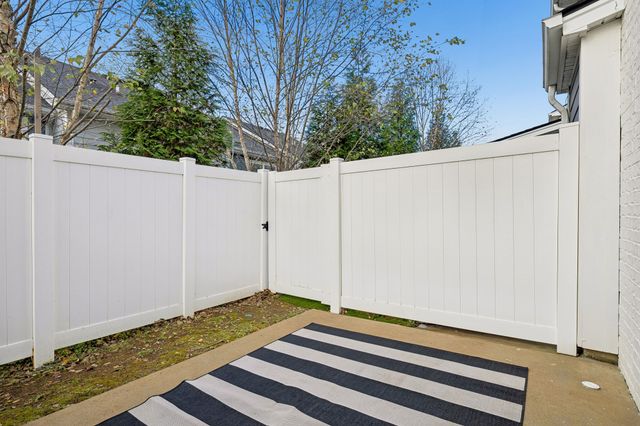 1120 Lilly Valley Way, Nashville, TN 37209