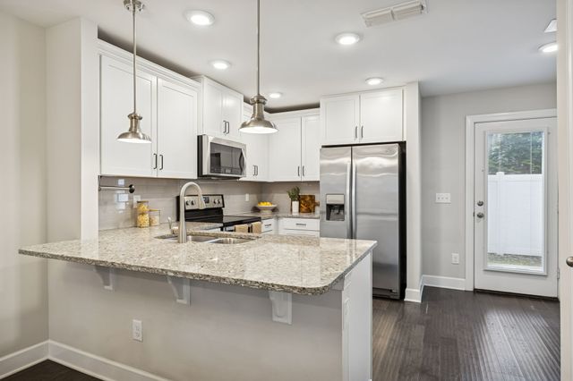 1120 Lilly Valley Way, Nashville, TN 37209