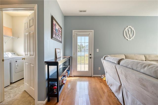 6049 Roland Smith DR, Gloucester, VA 23061