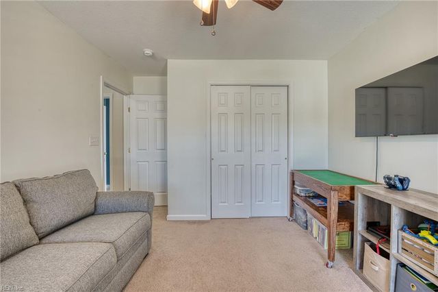 6049 Roland Smith DR, Gloucester, VA 23061