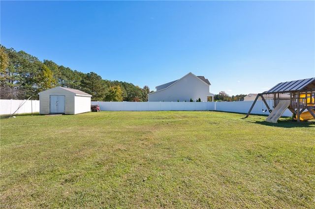 6049 Roland Smith DR, Gloucester, VA 23061