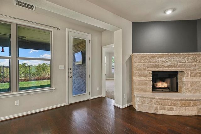 260 Norcia LOOP, Liberty Hill, TX 78642