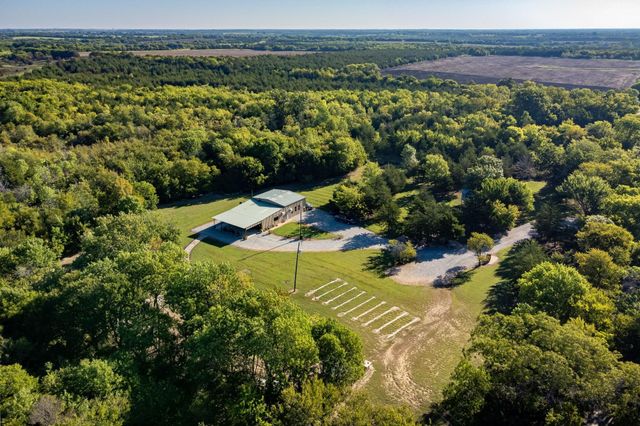 2691 County Road 3335, Ladonia, TX 75449