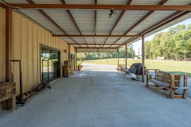 2691 County Road 3335, Ladonia, TX 75449